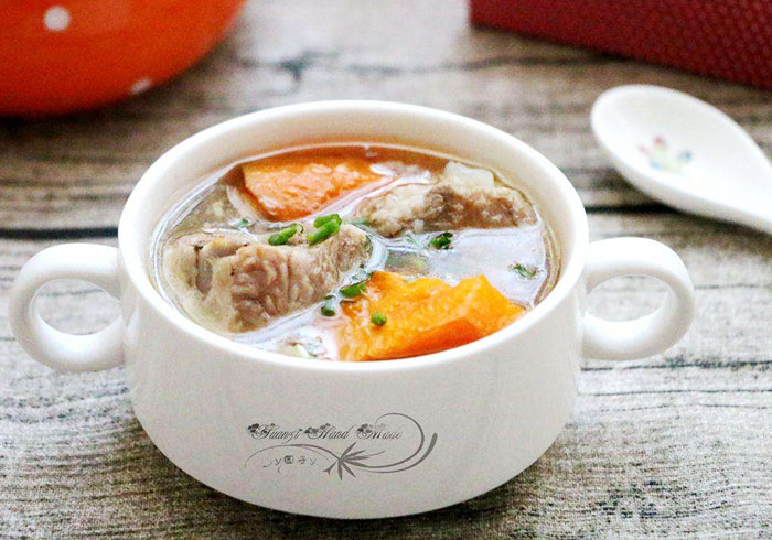 蘿卜骨頭湯