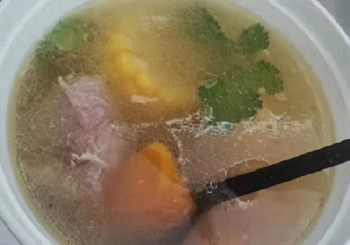 排骨玉米湯